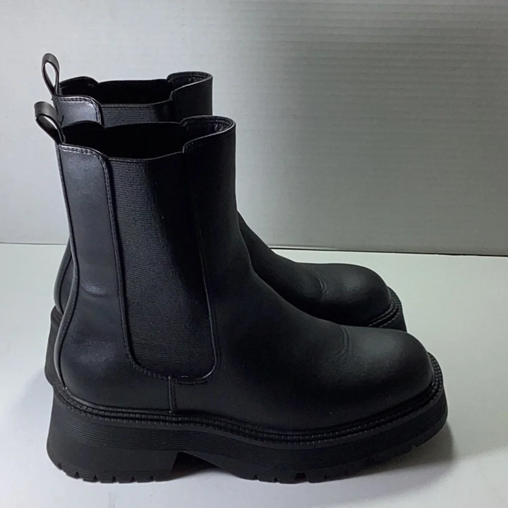 - LENIA - BLACK